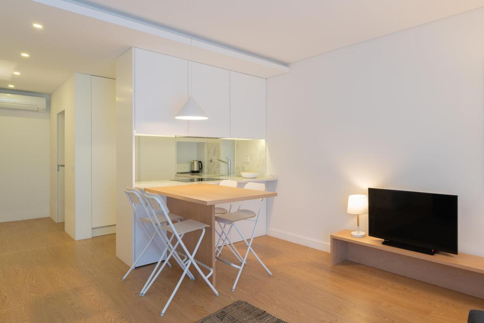 Guestready - Modern 2-Bedroom Apt In Cedofeita Порту Екстер'єр фото