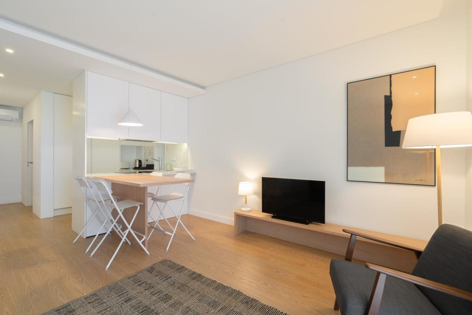 Guestready - Modern 2-Bedroom Apt In Cedofeita Порту Екстер'єр фото