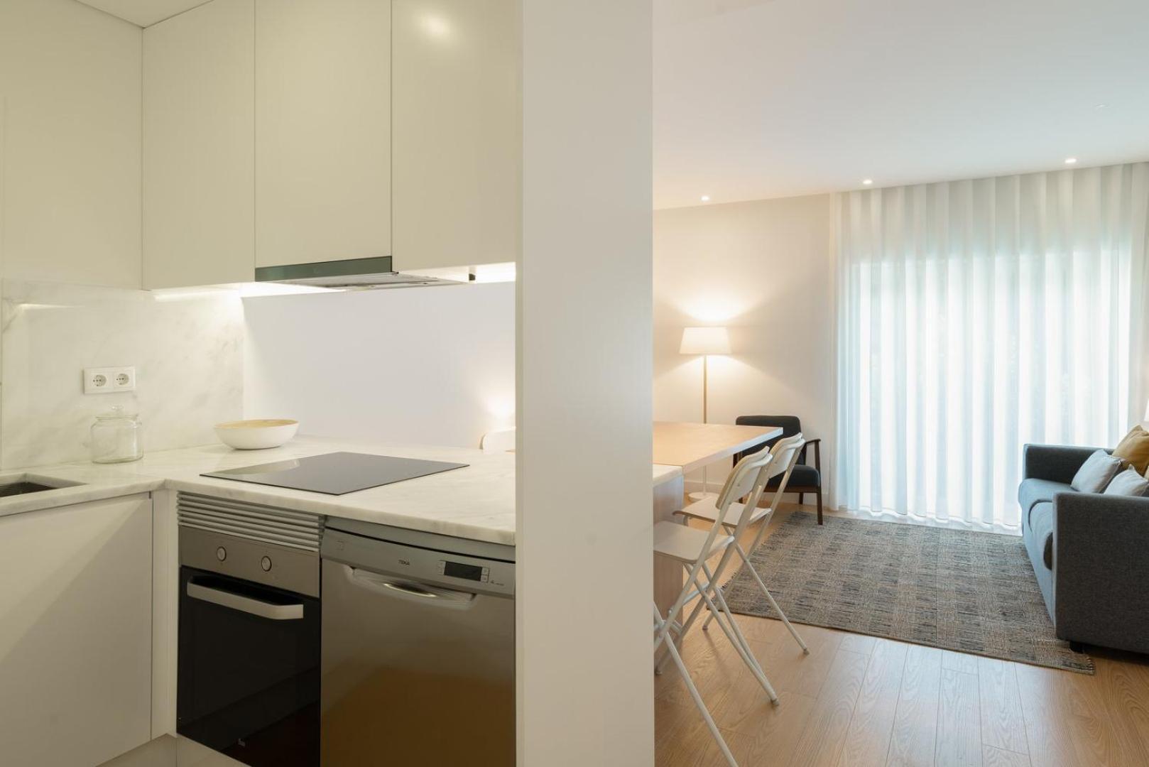 Guestready - Modern 2-Bedroom Apt In Cedofeita Порту Екстер'єр фото