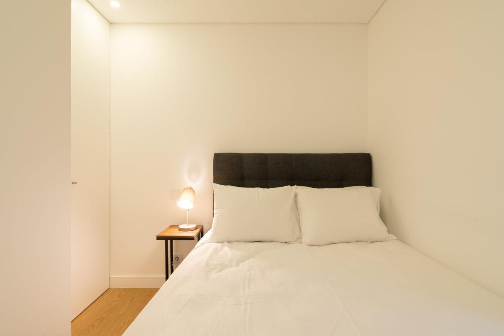 Guestready - Modern 2-Bedroom Apt In Cedofeita Порту Екстер'єр фото